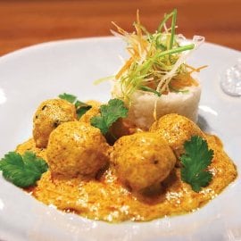 Thai red curry s purećim okruglicama