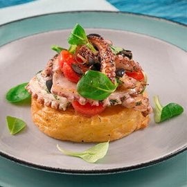 Salata od hobotnice i dimljenog krumpira Salata od hobotnice i dimljenog krumpira