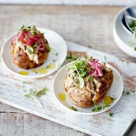 Pečeni krumpir s nadjevom od tune