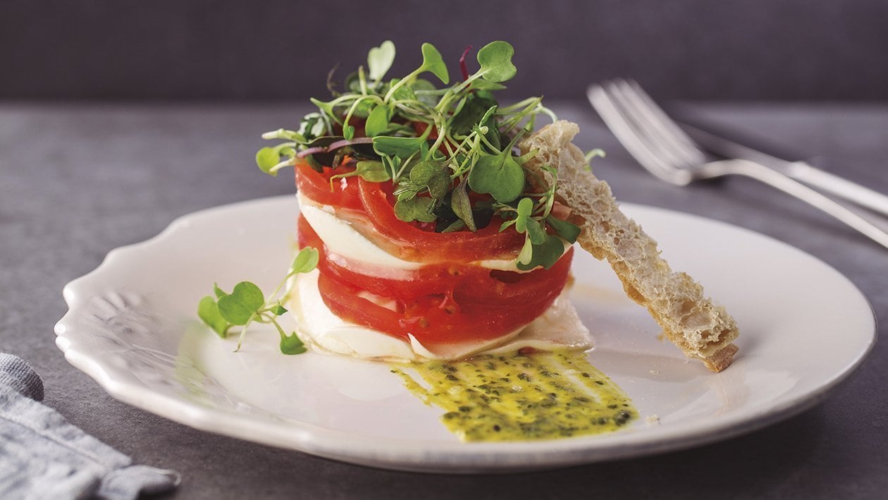 Toranj od rajčice i mozzarelle s umakom od limuna – - Recept