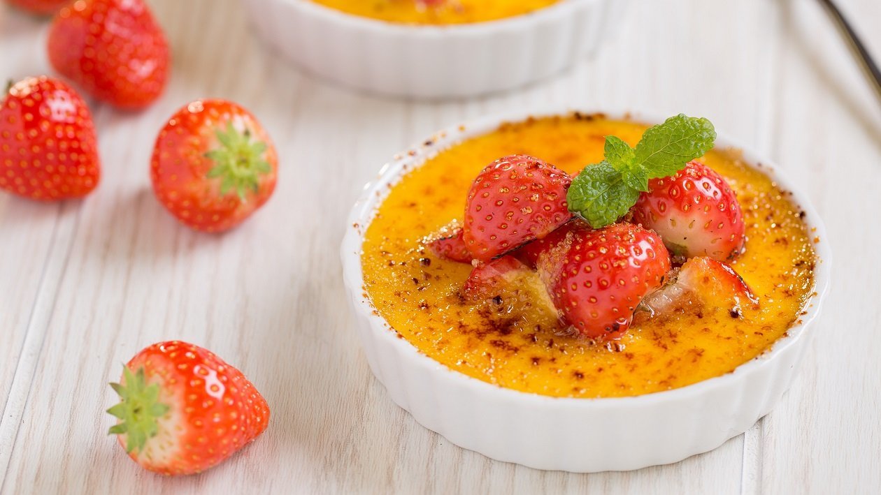 Crème brûlée s jagodama i mentom – - Recept